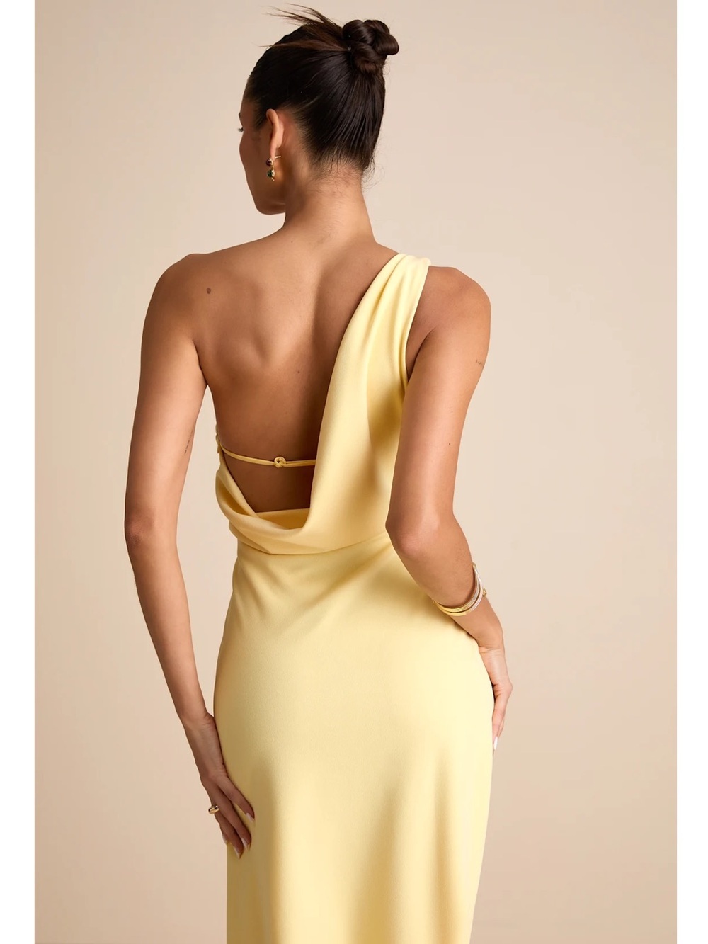 NWT Lulu’s Maevyn Light Yellow Cowl Back Column Maxi Dress Small Chic - Picture 8 of 14